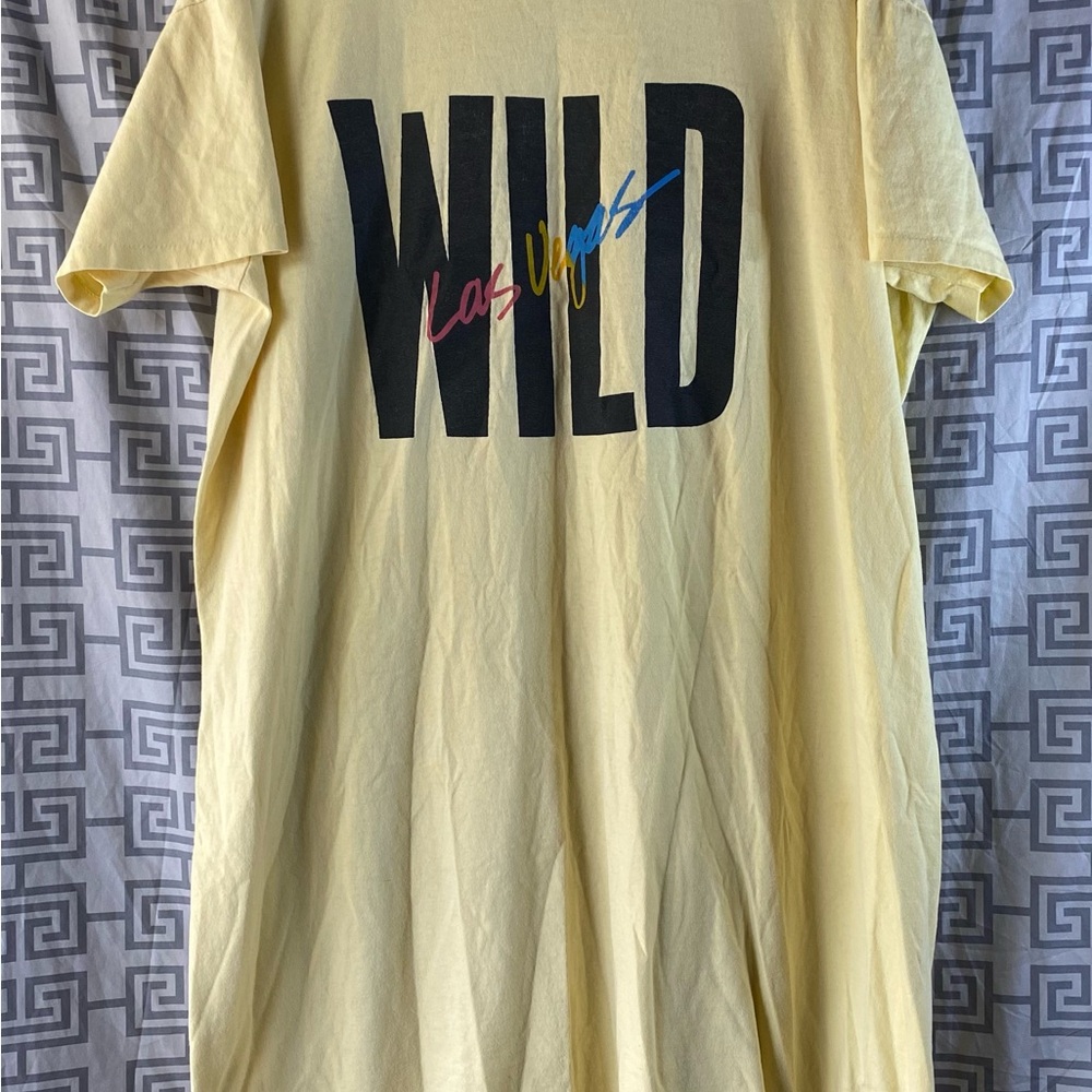Yellow wild Las Vegas pajamas T-shirt size 3 x single stitch excellent condition